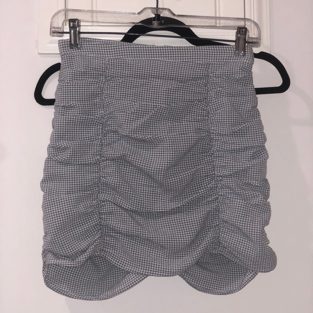 LF skirt